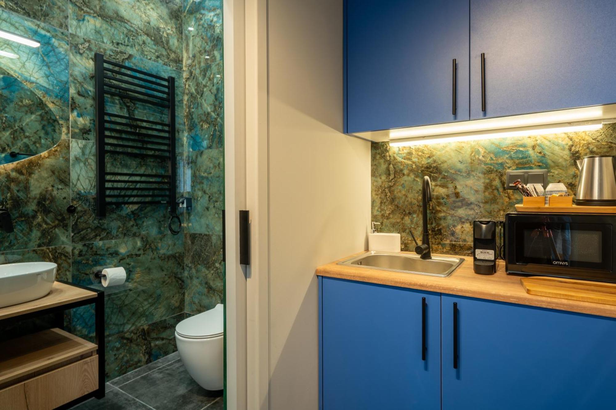 Syntagma Bliss: Athens Hub Apartment Bagian luar foto