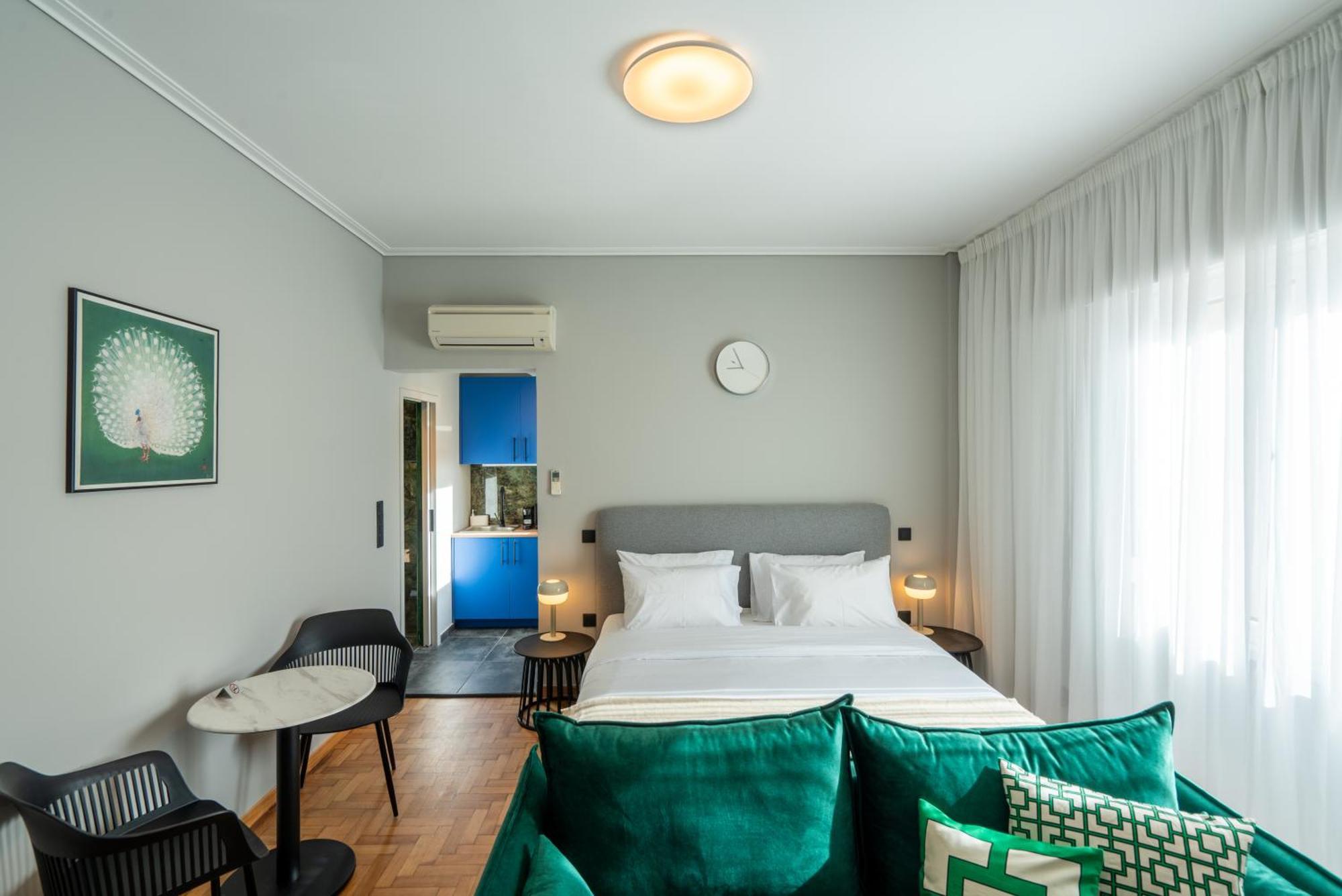 Syntagma Bliss: Athens Hub Apartment Bagian luar foto